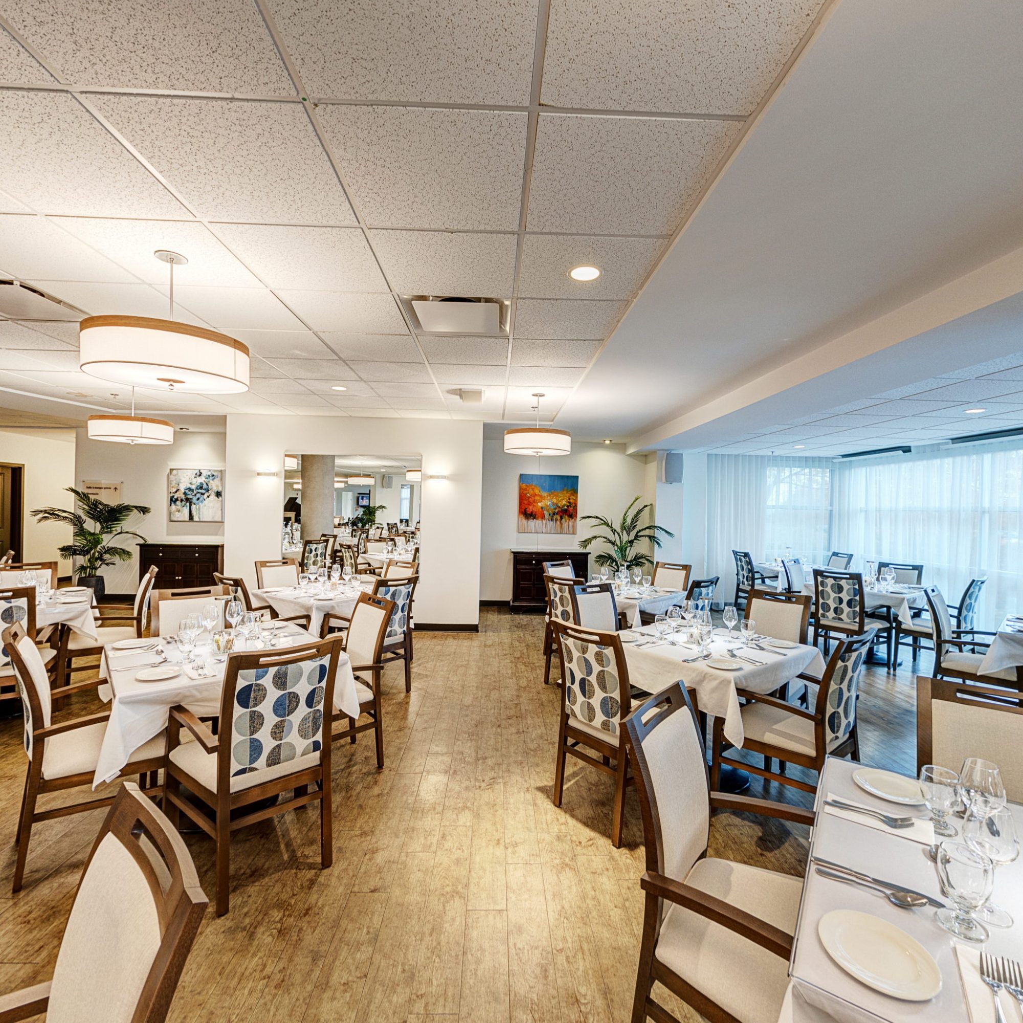 STH_Résidence Le Quartier_Mont-Saint-Hilaire_Salle à Manger